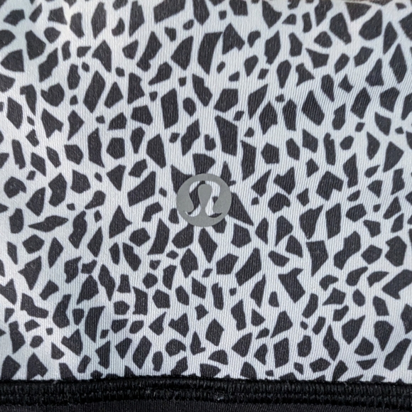 Lululemon All The Right Places Full Length Black Leggings 10 - Picture 3 of 4